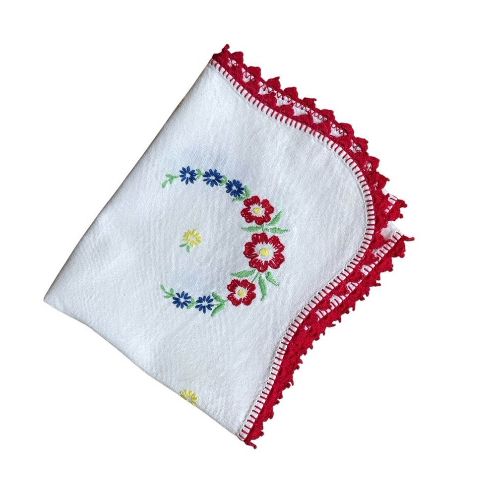 Linen Table Runner Dresser Scarf Embroidery Floral Crochet Red Edge 15" x 36"